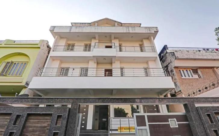 Kk Guest House Lucknow Exteriör bild