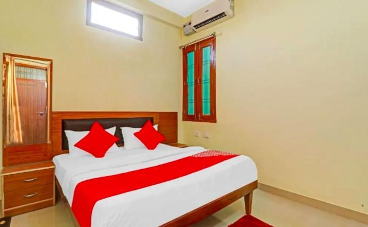 Kk Guest House Lucknow Exteriör bild