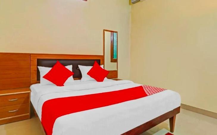 Kk Guest House Lucknow Exteriör bild