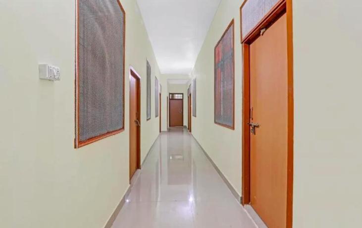 Kk Guest House Lucknow Exteriör bild